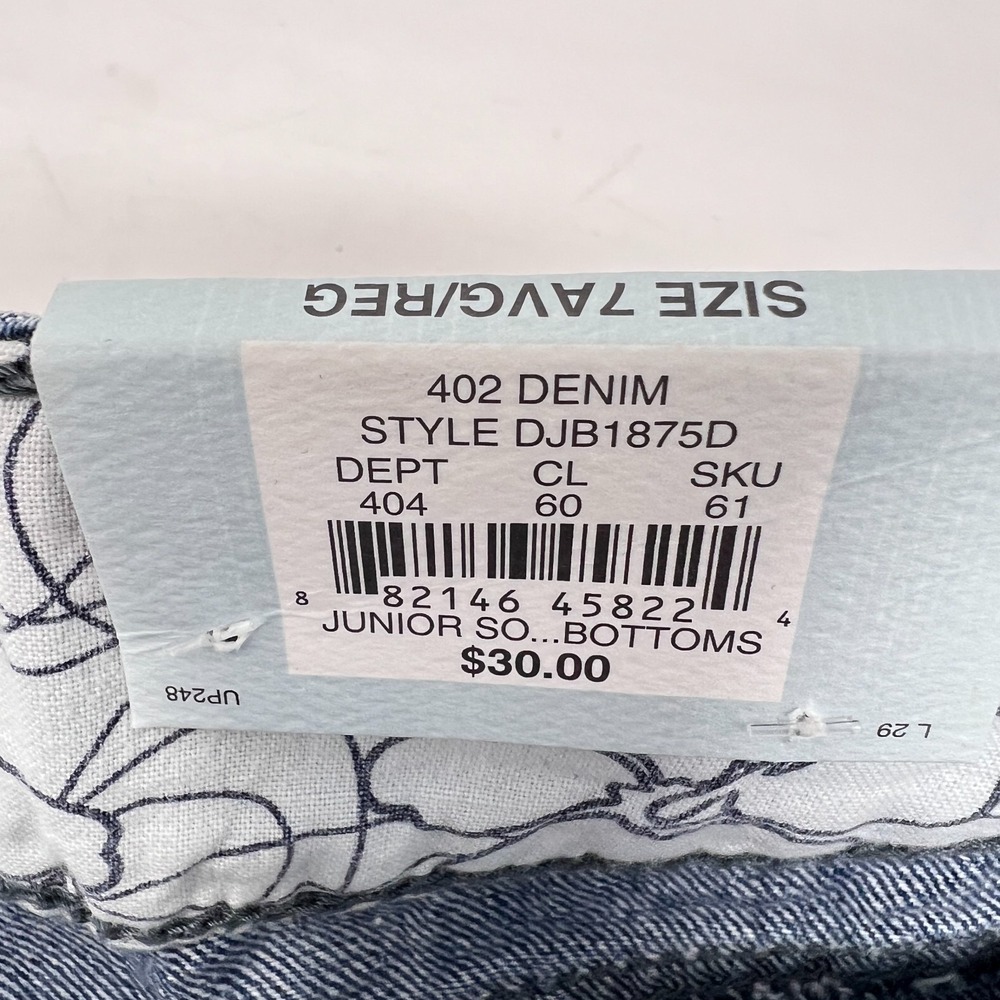 So Wear It Declare It Denim Stretch Mini Skirt With Belt Size 7 NWT - Picture 9 of 16